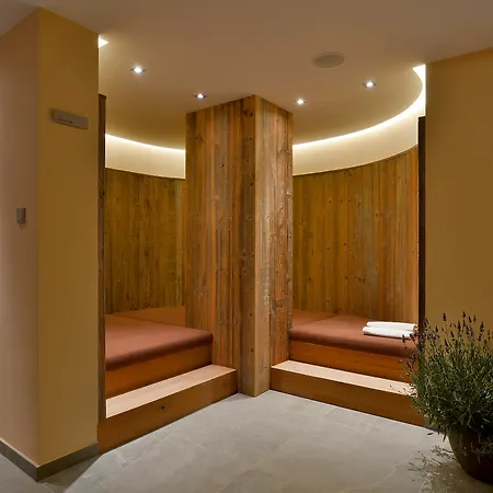 Guest house Ager 3*
